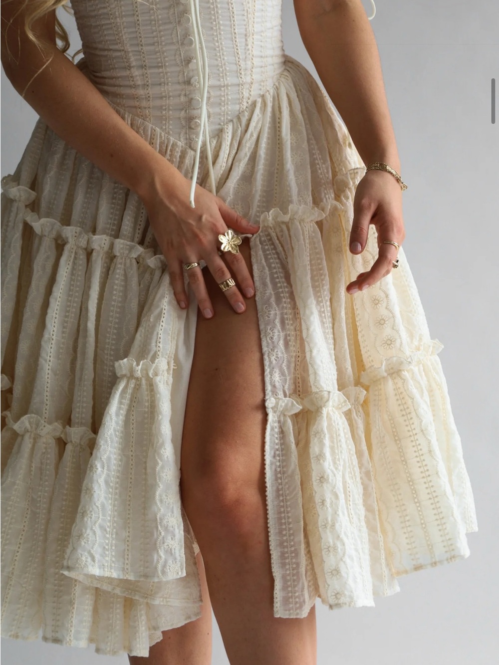 Fae Midi Dress in Chantilly - Picture 8 of 10